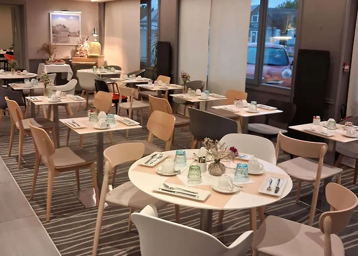 酒店 翁弗勒尔美居酒店