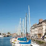 Mercure Hotel 4*