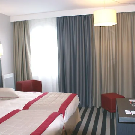 فندق ميركيور هونجليور 4*