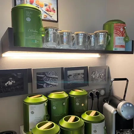 メルキュール ホテル 4*