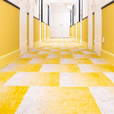 メルキュール ホテル 4*