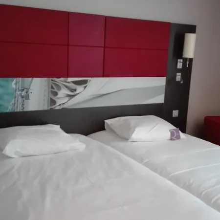 メルキュール ホテル 4*