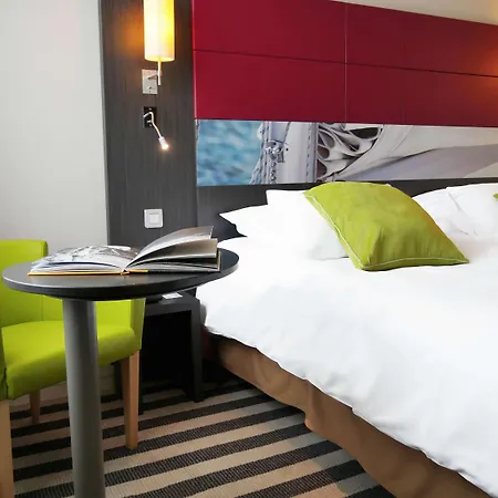 メルキュール 4* オンフルール