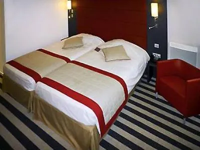 فندق ميركيور هونجليور 4*
